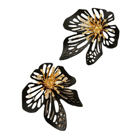 Chic Flower Dangle Earrings. Measuring 6.9 cm (2.72 inches) in length and 6 cm (2.36 inches) in width